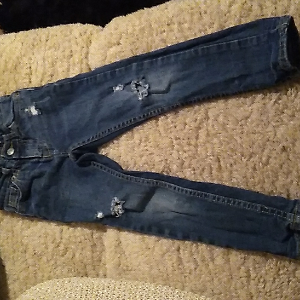 ♥️❤️ Distressed Levi's - Picture 3 of 4